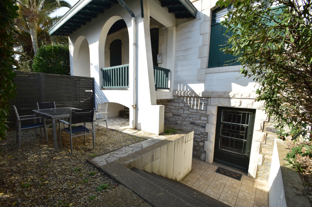 vente Biarritz Saint Charles Appartement T2 avec Terrasse Jardin